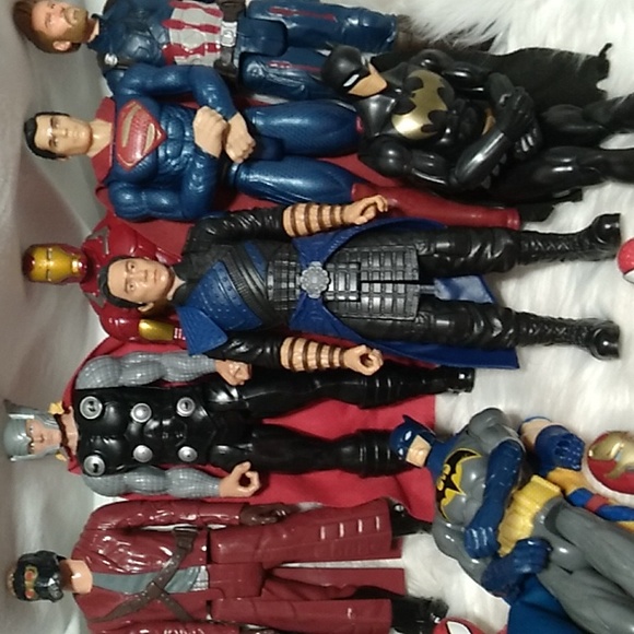 BUNDLE 2: Marvel DC Comics 18 Action Figures & 1 Bike Large Bundle Couple Flaws - Picture 11 of 16